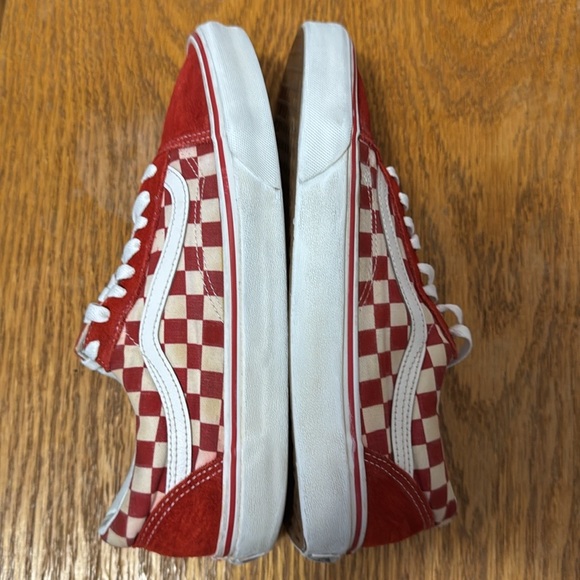 Vans Red and White Checkered Unisex Old Skool Skate Shoes Size 9.5 - Picture 3 of 5